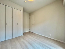 【神奈川県/横浜市西区北軽井沢】ライオンズマンション三ッ沢公園 洋室：約4.5帖