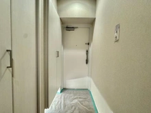 【神奈川県/横浜市西区北軽井沢】ライオンズマンション三ッ沢公園 玄関