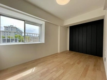 【神奈川県/横浜市港北区仲手原】妙蓮寺ビューハイツ 洋室：エアコン先行配管済