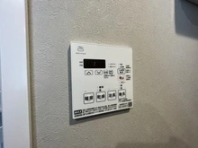 【神奈川県/横浜市港北区仲手原】妙蓮寺ビューハイツ 換気乾燥暖房涼風24時間換気コントローラー