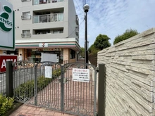 【神奈川県/横浜市港北区仲手原】妙蓮寺ビューハイツ アプローチ