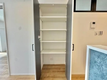 【神奈川県/横浜市港北区綱島西】サニーハイツ綱島 収納：リビング・ダイニング