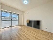 【神奈川県/横浜市港北区綱島西】サニーハイツ綱島 洋室：約6帖※大規模修繕工事中