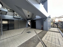 【神奈川県/横浜市南区六ツ川】グランドメゾン弘明寺 敷地内