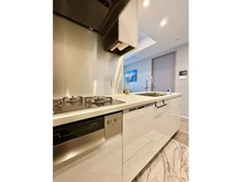 【神奈川県/横浜市神奈川区鶴屋町】ザ・ヨコハマフロントタワー キッチン