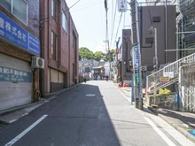 【神奈川県/横浜市南区弘明寺町】東急ドエル・アルス横浜弘明寺 前面道路