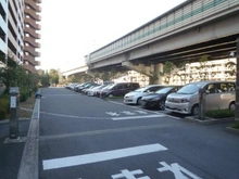 【神奈川県/横浜市神奈川区新浦島町】ベイステージ横浜432 駐車場