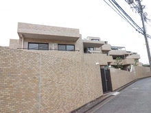 【神奈川県/横浜市神奈川区三ツ沢中町】パーク・ハイム三ツ沢 外観