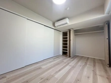 【神奈川県/横浜市中区山下町】ライオンズマンション横濱山下公園 洋室