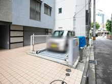 【神奈川県/横浜市西区桜木町】サングレイス横浜駅東 共用部：駐車場