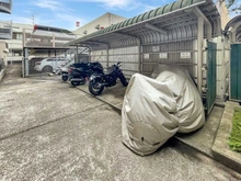 【神奈川県/横浜市西区岡野】ローズハイツ横浜西口 バイク置場