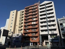 【神奈川県/横浜市西区戸部本町】ライオンズマンション戸部 外観：写真中央