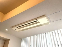 【東京都/世田谷区上馬】ザ・パークハウス三軒茶屋タワー 天井カセット式エアコン（LD部分）