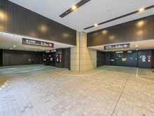 【神奈川県/横浜市神奈川区鶴屋町】THE YOKOHAMA FRONT TOWER 駐車場