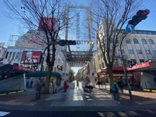 【神奈川県/横浜市中区吉田町】クリオ横浜関内参番館 伊勢佐木モール（商店街）（現地より約200m）