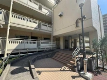 【神奈川県/横浜市南区六ツ川】横浜パークタウン F棟 アプローチ