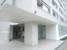 【神奈川県/横浜市中区海岸通】ルネ・ブランシュ横浜海岸通り エントランス
