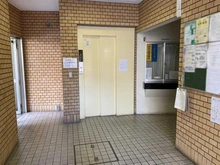【神奈川県/横浜市南区別所】ストークマンション上大岡 共用施設：エレベーター