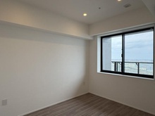 【神奈川県/横浜市神奈川区鶴屋町】THE YOKOHAMA FRONT TOWER 洋室