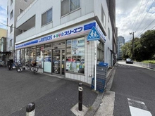【神奈川県/横浜市神奈川区栄町】ザ・ヨコハマタワーズ　 タワーイースト ローソン・スリーエフ 横浜中央市場店（現地より約280m）