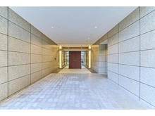 【神奈川県/横浜市神奈川区鶴屋町】THE YOKOHAMA FRONT TOWER エントランス