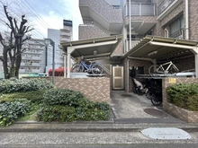 【神奈川県/横浜市神奈川区神奈川本町】シティウインズ東神奈川 駐輪場