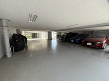 【神奈川県/横浜市神奈川区三ツ沢中町】クリオ横濱三ツ沢ガーデンマークス 駐車場