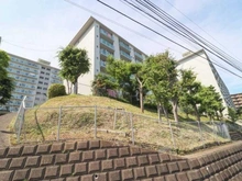 【神奈川県/横浜市西区宮ケ谷】三ツ沢ハイタウン 4号棟 外観