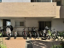【神奈川県/茅ヶ崎市緑が浜】オクトピア緑が浜 駐輪場