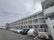 【神奈川県/茅ヶ崎市菱沼海岸】マリブコート茅ヶ崎 外観