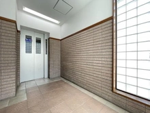 【神奈川県/平塚市立野町】グレーシア湘南平塚 エレベーター