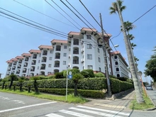 【神奈川県/逗子市小坪】リビエラ逗子マリーナ　 6号棟 外観