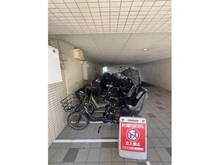【神奈川県/茅ヶ崎市共恵】ライオンズプラザ茅ヶ崎駅前 駐輪場