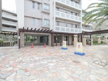 【神奈川県/藤沢市鵠沼海岸】東急ドエル・シーサイドコート アプローチ