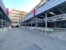 【神奈川県/藤沢市片瀬海岸】グランシティ湘南海岸マリナージュスクエア 駐車場：専用駐車場：無償