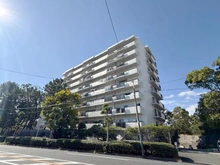 【神奈川県/平塚市菫平】パレ平塚すみれ平壱番館 外観