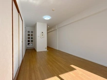 【神奈川県/平塚市菫平】パレ平塚すみれ平壱番館 リビング・ダイニング