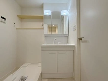 【神奈川県/平塚市菫平】パレ平塚すみれ平壱番館 洗面所