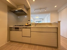 【神奈川県/茅ヶ崎市十間坂】ライオンズプラザ茅ヶ崎 キッチン
