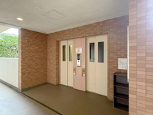 【神奈川県/茅ヶ崎市萩園】エンゼル茅ヶ崎リバーヴェール エレベーターホール