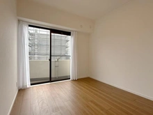 【神奈川県/藤沢市長後】ラマージュ長後 洋室