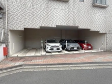 【神奈川県/藤沢市長後】ラマージュ長後 駐車場：月額：10,000円～12,000円