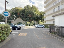 【神奈川県/鎌倉市関谷】鎌倉関谷スカイハイツ 駐車場：月額8,400円