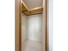 【神奈川県/茅ヶ崎市甘沼】オクトス湘南茅ヶ崎グランドヒル ウォークインクローゼット