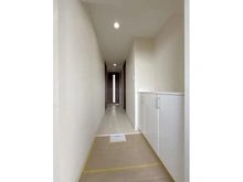 【神奈川県/茅ヶ崎市甘沼】オクトス湘南茅ヶ崎グランドヒル 玄関