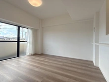 【神奈川県/平塚市西真土】ナイスアーバン平塚総合公園 LDK