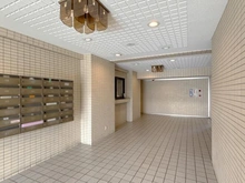 【神奈川県/平塚市西真土】ナイスアーバン平塚総合公園 エントランス