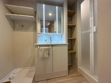 【神奈川県/藤沢市亀井野】六会駅前高層住宅 洗面所