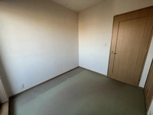 【神奈川県/茅ヶ崎市西久保】グランドビュー茅ヶ崎 洋室：4.1帖