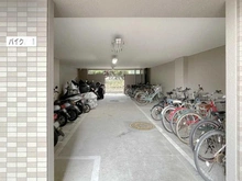 【神奈川県/茅ヶ崎市緑が浜】ライオンズガーデン湘南緑が浜 駐輪場